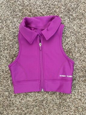 Every Turn Magenta Zip sports bra 10